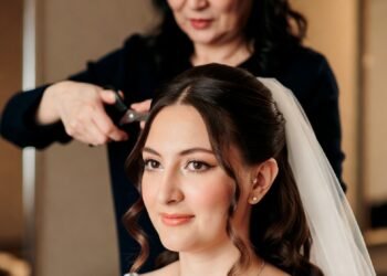 Наша история начиналась как сказка