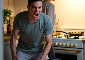 Я ухожу от тебя и этого болота, которое ты называешь жизнью.