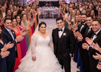 Для всех гостей они были красивой парой