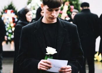 Ты опять к ней ходишь бесплатно?